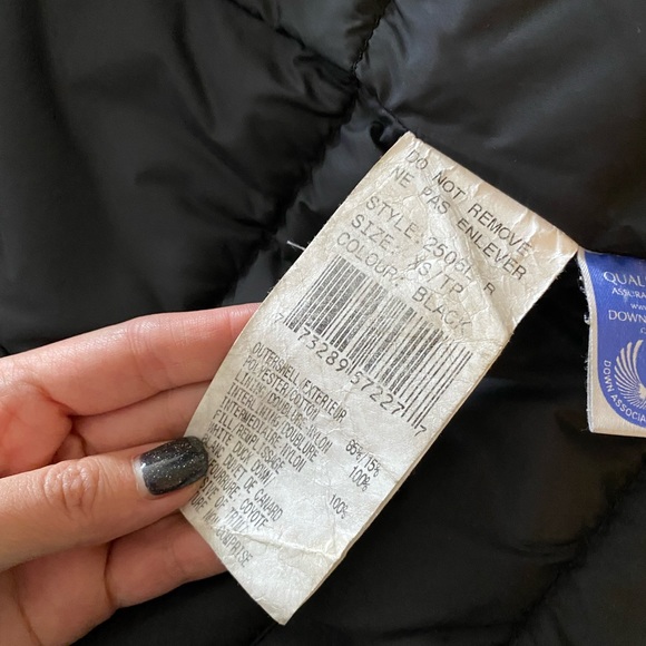 Canada Goose Authentic Kensington Jacket - Picture 5 of 13